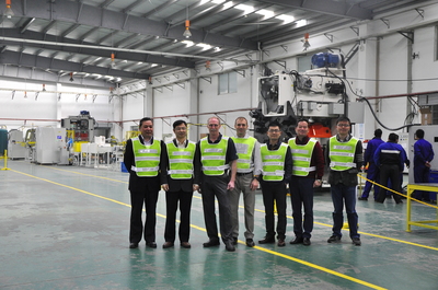 強(qiáng)強(qiáng)聯(lián)手，共探金屬包裝新未來(lái) 美國(guó)波爾制罐集團(tuán)再度到訪斯萊克考察與技術(shù)交流